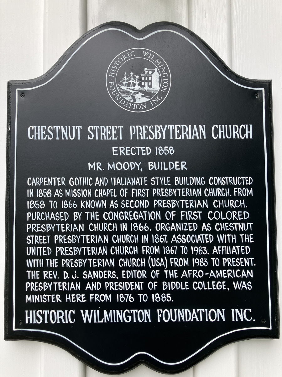 Chestnut Street Presbyterian Church: historic wilmington foundation plaque