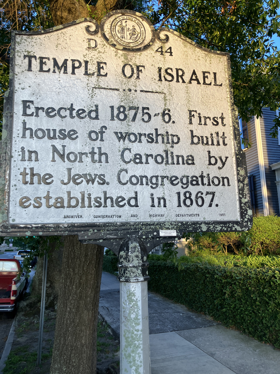 Temple of Israel: north carolina historical marker for temple of israel