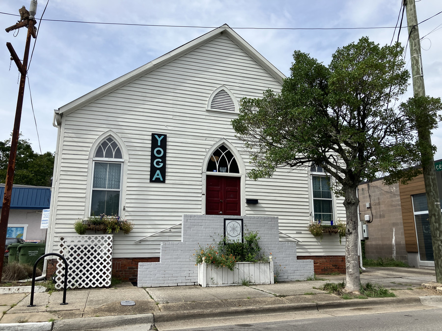 Terra Sol Sanctuary, 507 Castle Street